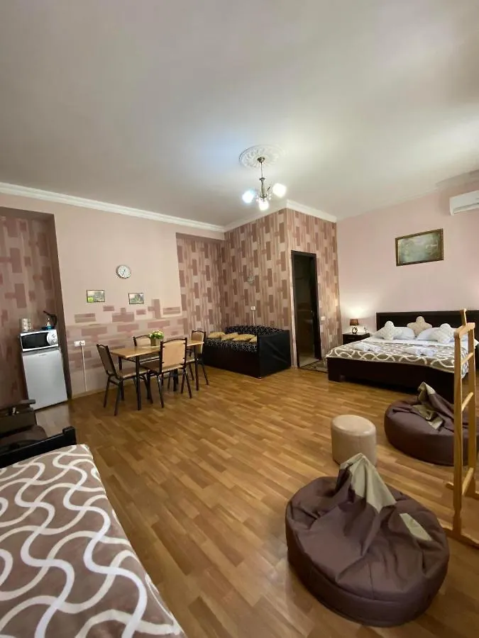 Guest House Lusia Tbilisi